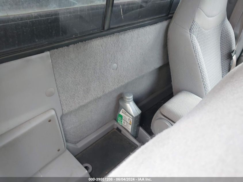 1998 Ford Ranger Splash/Xl/Xlt VIN: 1FTYR10C4WUA13831 Lot: 39557208