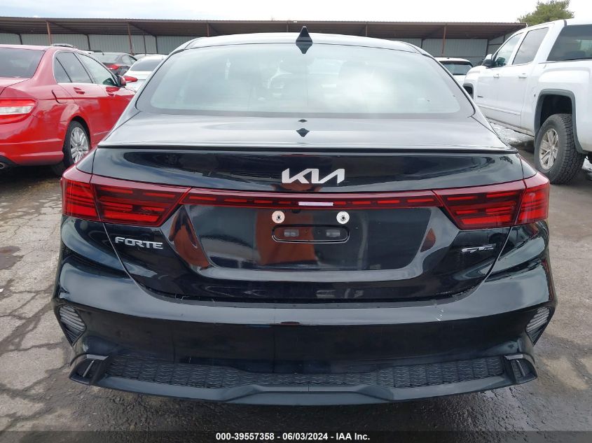 2022 Kia Forte Gt-Line VIN: 3KPF54AD8NE433083 Lot: 39557358