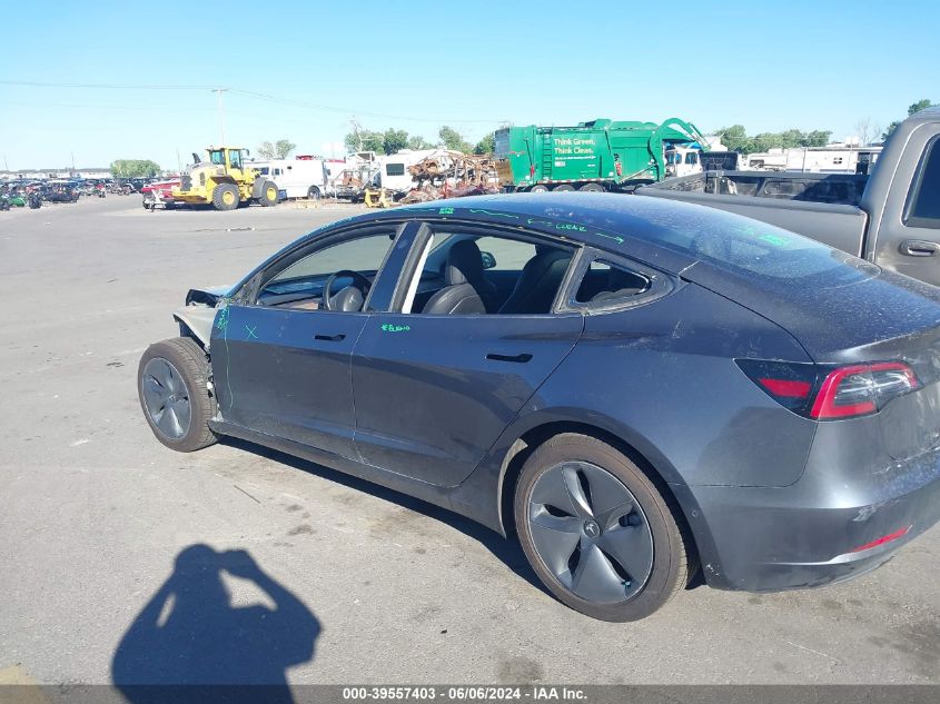 2018 Tesla Model 3 Long Range/Mid Range VIN: 5YJ3E1EA3JF028173 Lot: 39557403