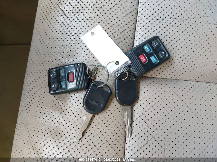 2007 Ford Expedition Eddie Bauer VIN: 1FMFU17537LA62504 Lot: 39557410