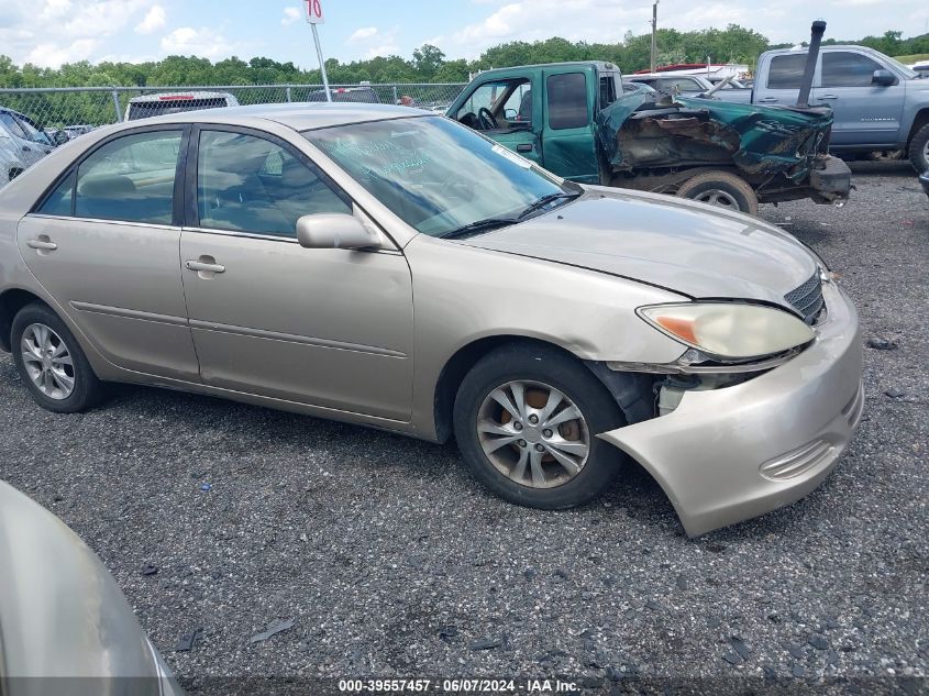 2004 Toyota Camry Le V6 VIN: 4T1BF32K74U577643 Lot: 39557457
