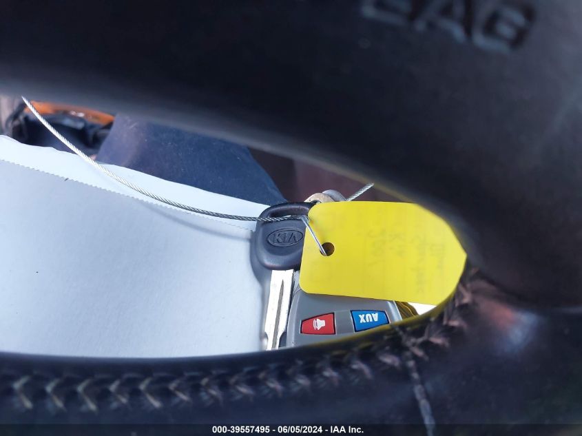 2001 Kia Sportage Ex/Limited VIN: KNDJA723315019275 Lot: 39557495