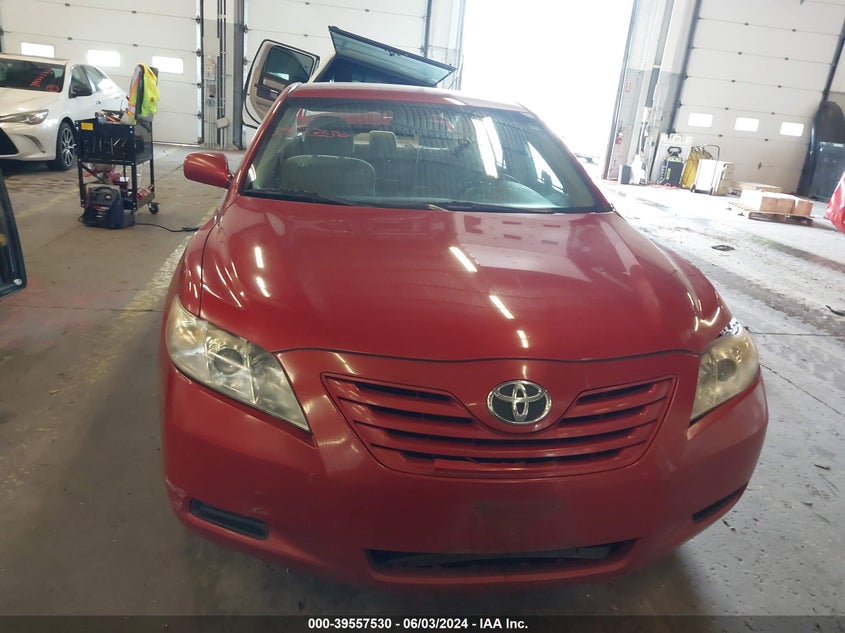 2007 Toyota Camry Le VIN: JTNBE46K073071195 Lot: 39557530