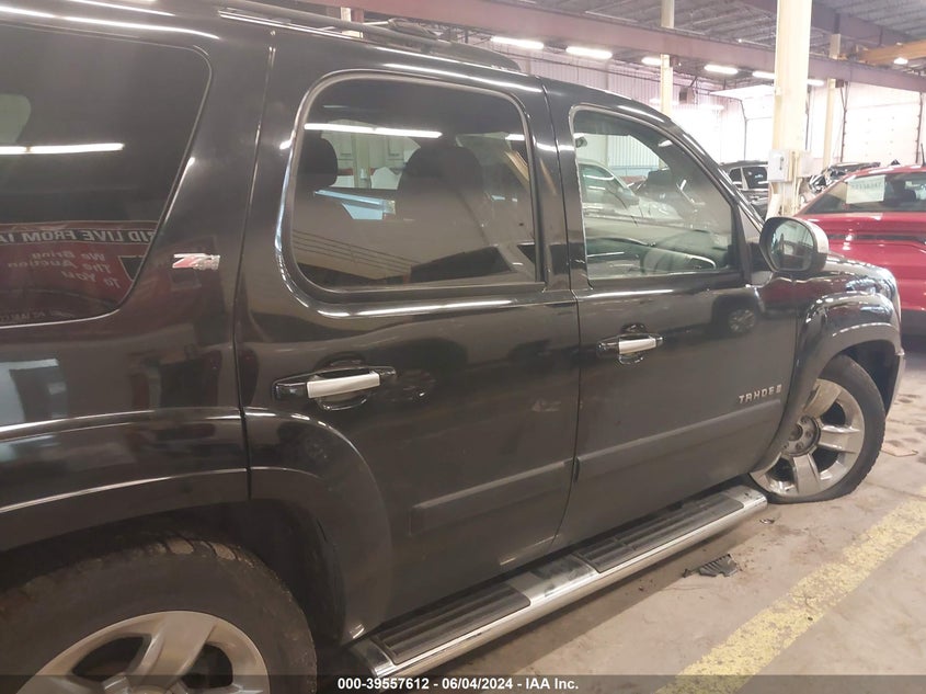 2007 Chevrolet Tahoe Lt VIN: 1GNFK13087R325451 Lot: 39557612