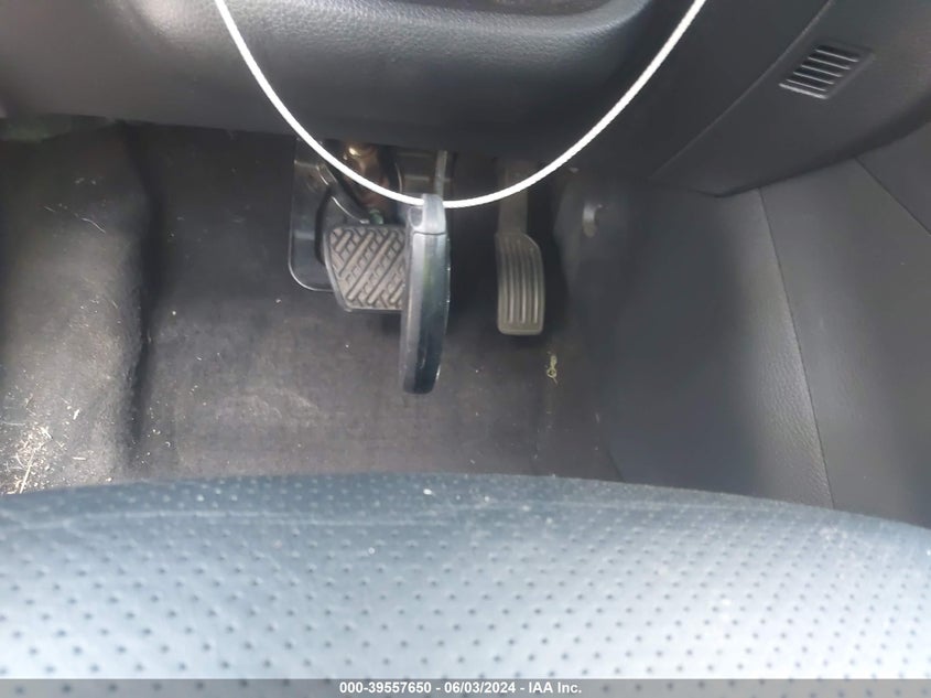 2016 Nissan Sentra Sr VIN: 3N1AB7AP5GY305905 Lot: 39557650