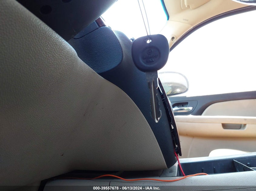 2007 Chevrolet Tahoe Ltz VIN: 1GNFK130X7J157665 Lot: 39557678