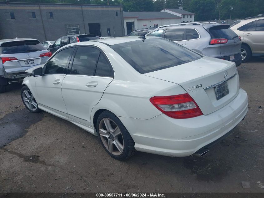 2011 Mercedes-Benz C 300 Luxury 4Matic/Sport 4Matic VIN: WDDGF8BB1BR186498 Lot: 39557711