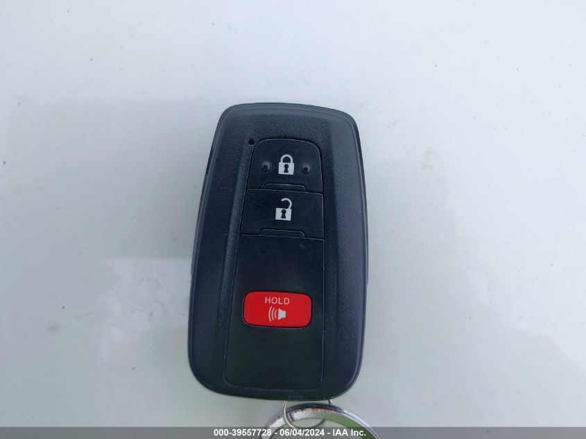 2018 Toyota Prius Two VIN: JTDKBRFU5J3600417 Lot: 39557728