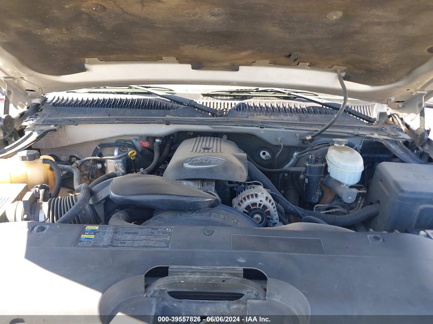 2004 Chevrolet Silverado 1500 Ls VIN: 2GCEK19T841303332 Lot: 39557826