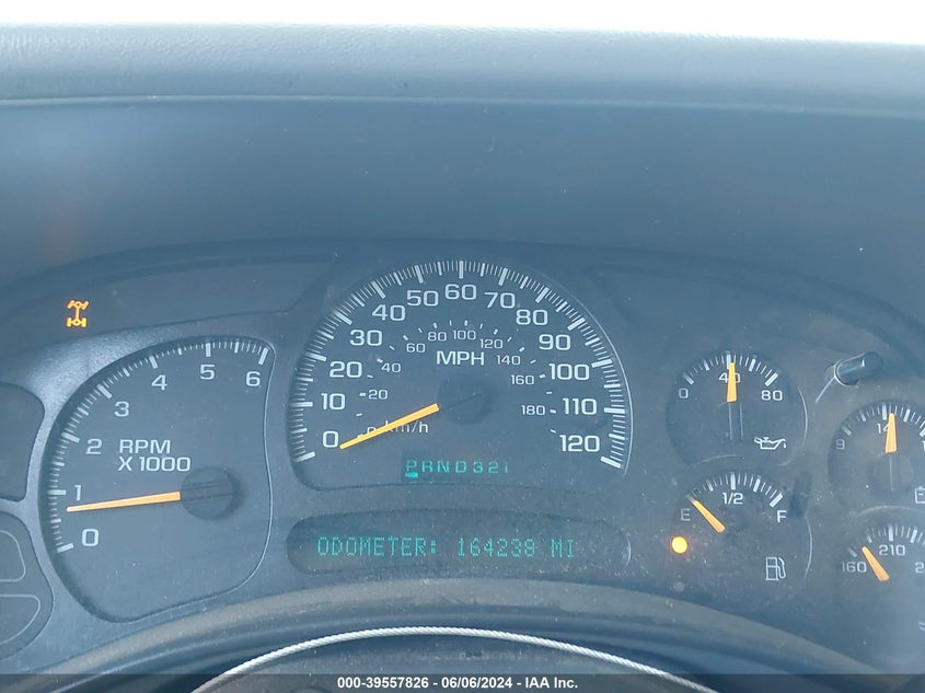 2004 Chevrolet Silverado 1500 Ls VIN: 2GCEK19T841303332 Lot: 39557826