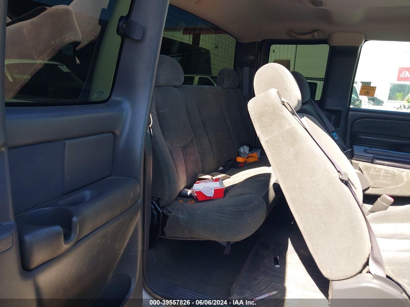 2004 Chevrolet Silverado 1500 Ls VIN: 2GCEK19T841303332 Lot: 39557826