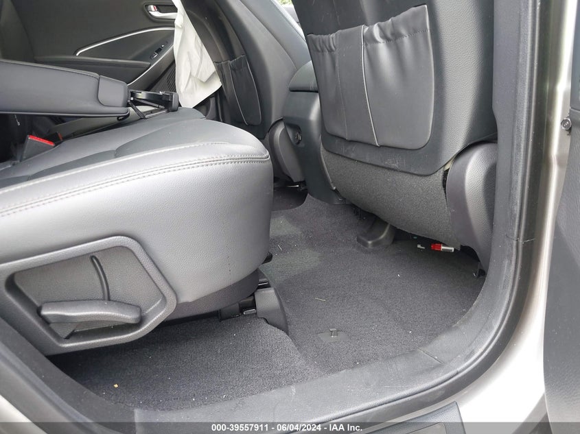 2017 Hyundai Santa Fe Sport 2.0T Ultimate VIN: 5XYZW4LA4HG424207 Lot: 39557911