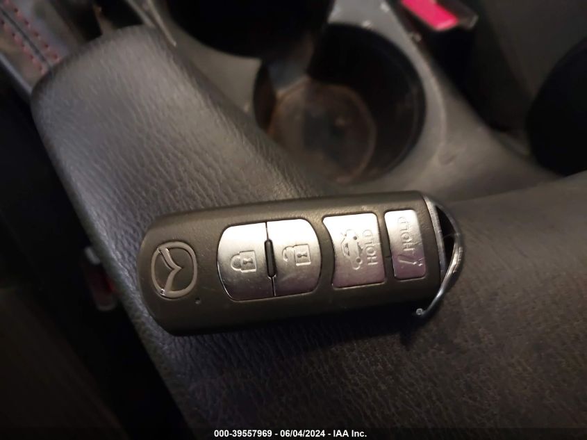 2015 Mazda Mazda3 I Touring VIN: JM1BM1V72F1252988 Lot: 39557969