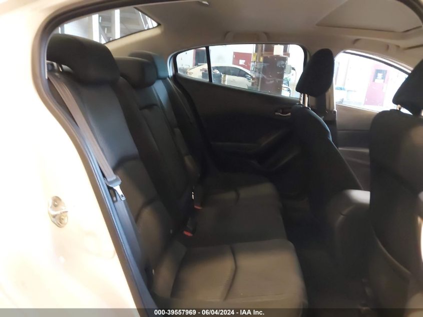 2015 Mazda Mazda3 I Touring VIN: JM1BM1V72F1252988 Lot: 39557969