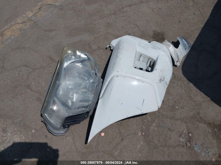 2013 Toyota Tacoma Prerunner V6 VIN: 5TFJU4GN4DX038331 Lot: 39557979