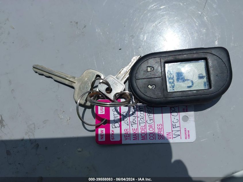 2001 Toyota Tacoma VIN: 5TEVL52N91Z829086 Lot: 39558083