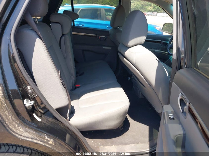 2010 Hyundai Santa Fe Gls VIN: 5NMSG3AB1AH354617 Lot: 39558446