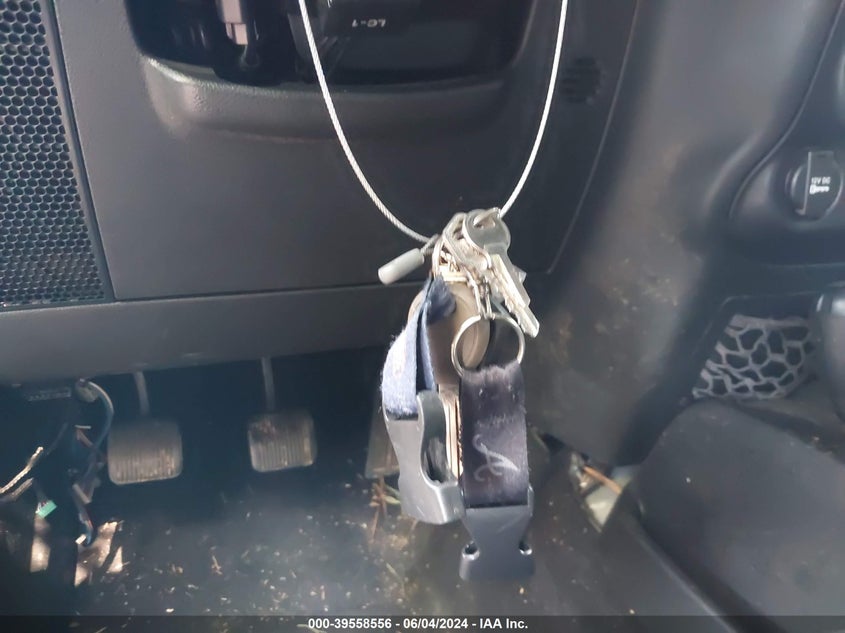 2014 JEEP WRANGLER UNLIMITED SPORT - 1C4BJWDG4EL252906