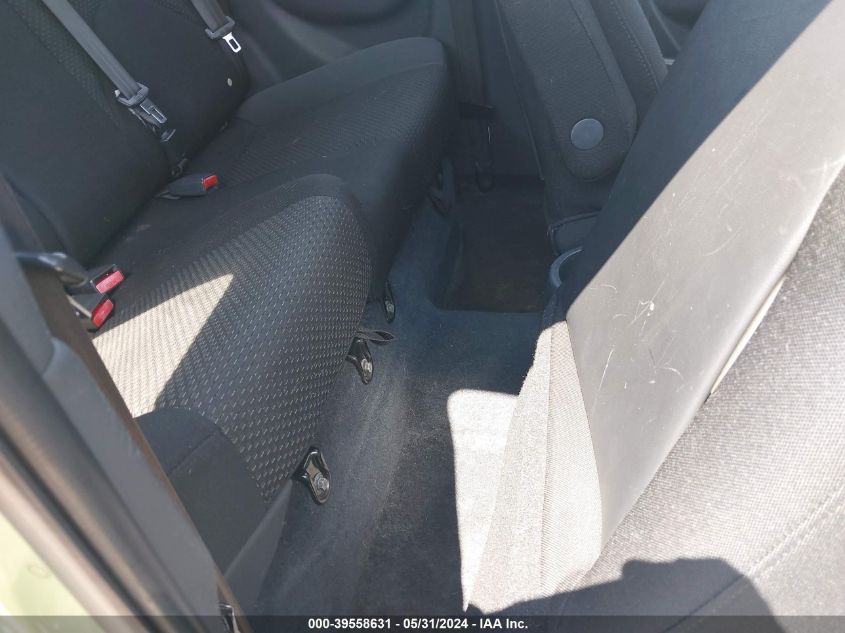 2008 Hyundai Accent Gs VIN: KMHCM36C68U057047 Lot: 39558631