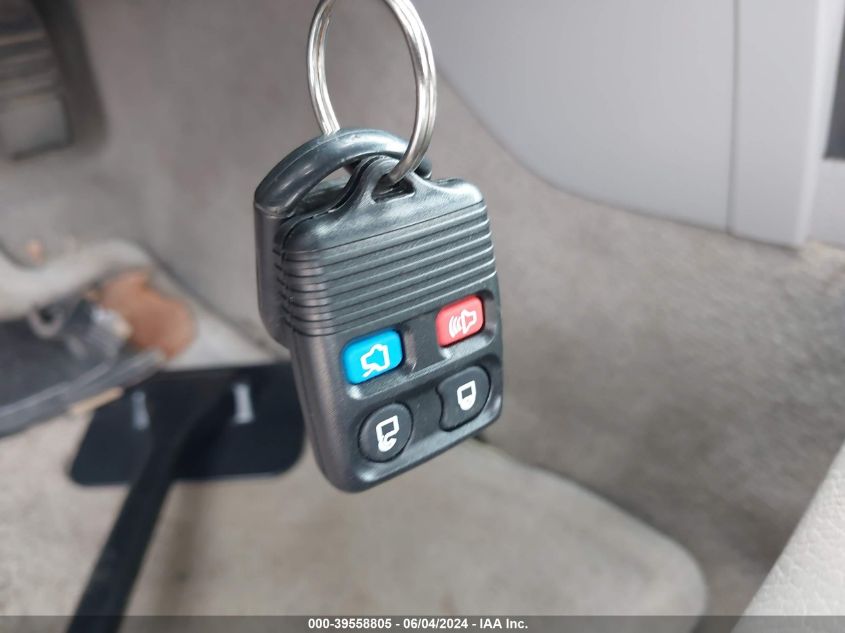 2007 Ford Mustang V6 Deluxe/V6 Premium VIN: 1ZVFT80N375248880 Lot: 39558805