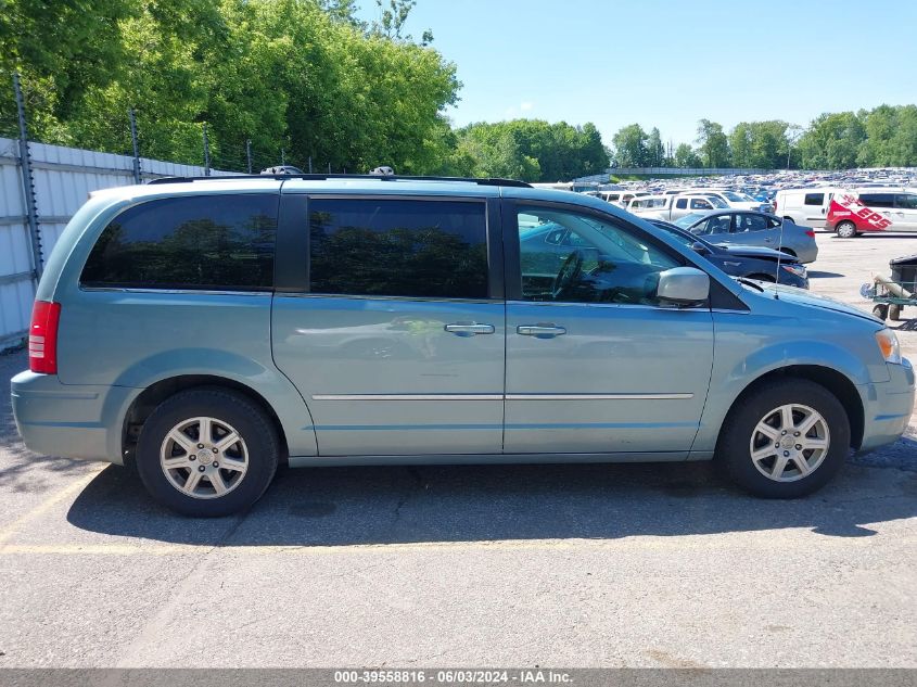 2010 Chrysler Town & Country Touring Plus VIN: 2A4RR8D14AR430937 Lot: 39558816