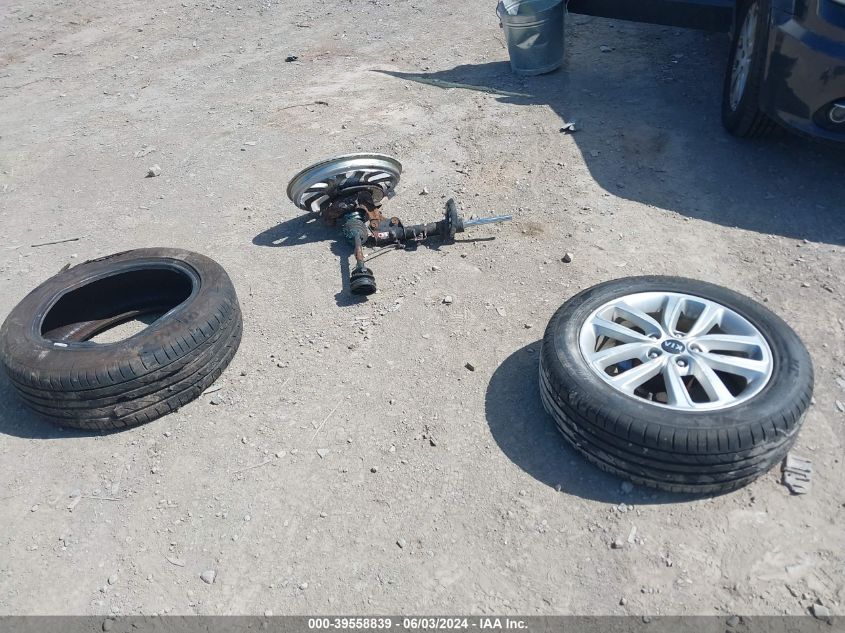 2017 Kia Soul + VIN: KNDJP3A5XH7430343 Lot: 39558839