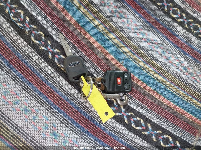 2003 Ford Explorer Sport Trac Xls/Xlt VIN: 1FMZU77E43UA79297 Lot: 39558892