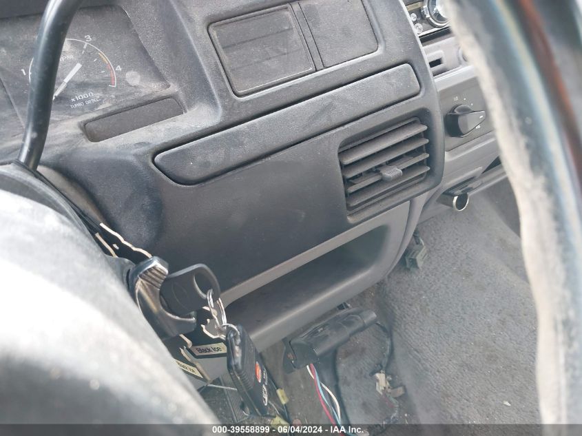 1997 Ford F-250 Xl VIN: 1FTHX26FXVEC44738 Lot: 39558899