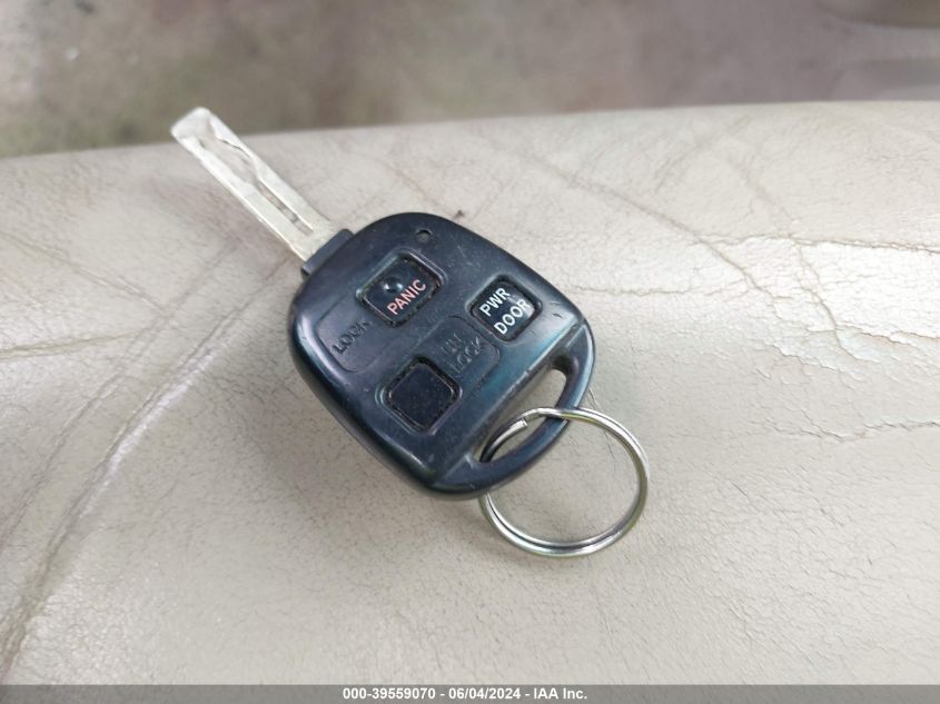 2004 Lexus Rx 330 VIN: 2T2GA31U34C002587 Lot: 39559070