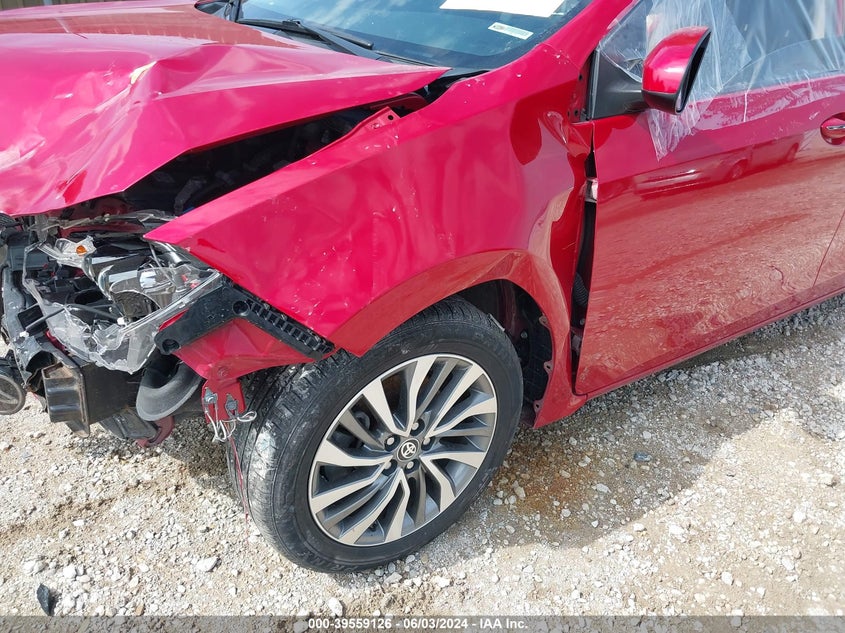 VIN 2T1BURHE9KC235782 2019 TOYOTA COROLLA XLE