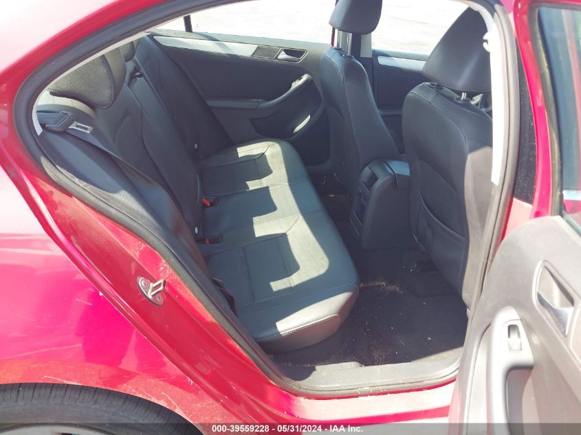 2013 VOLKSWAGEN JETTA 2.5L SE - 3VWDP7AJ8DM395560
