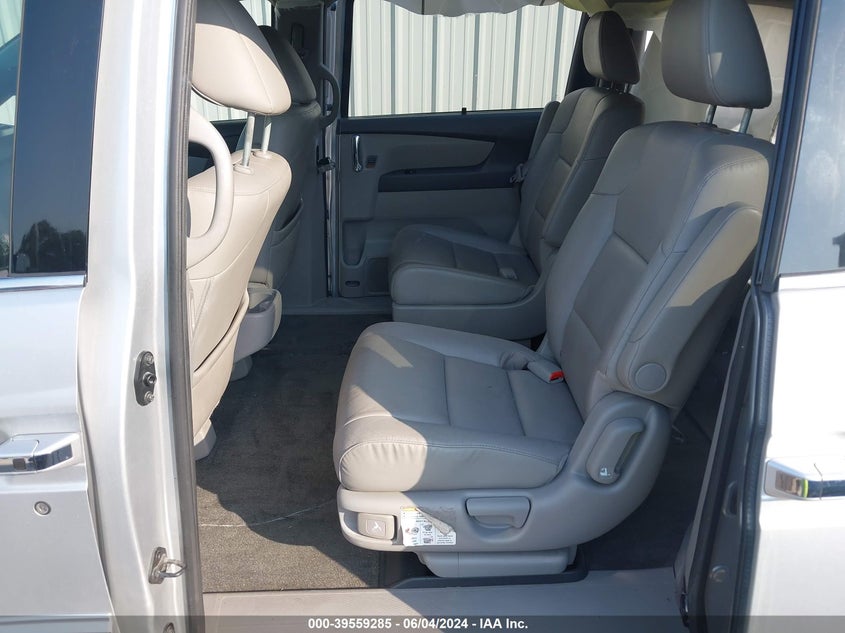 2014 Honda Odyssey Touring/Touring Elite VIN: 5FNRL5H98EB010279 Lot: 39559285