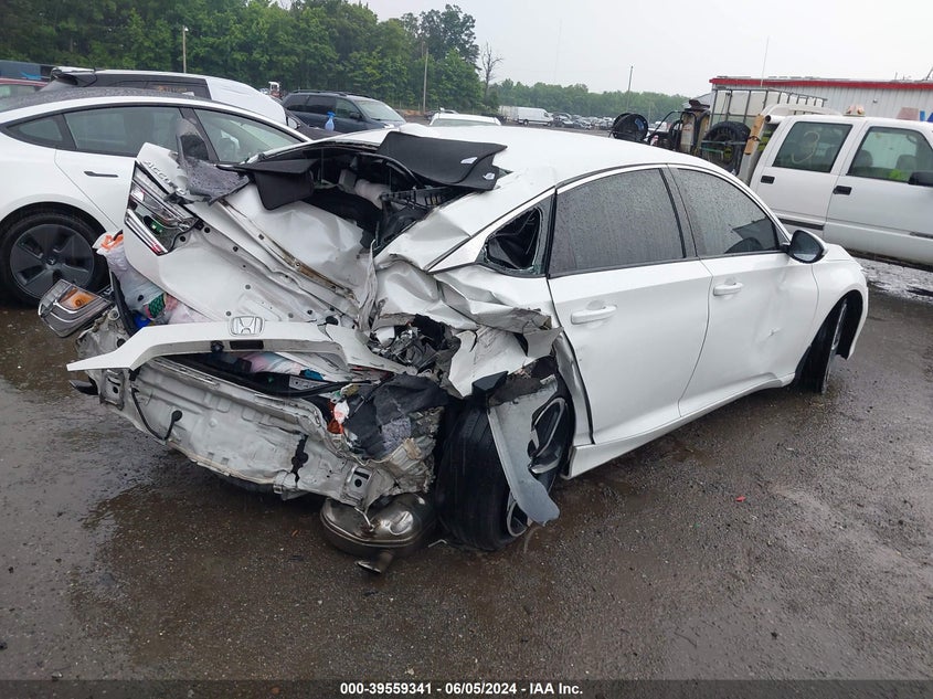 2018 HONDA ACCORD VIN: 1HGCV1F33JA208053