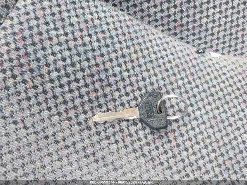 2001 Dodge Ram 1500 St VIN: 1B7HC13Y71J208163 Lot: 39559374