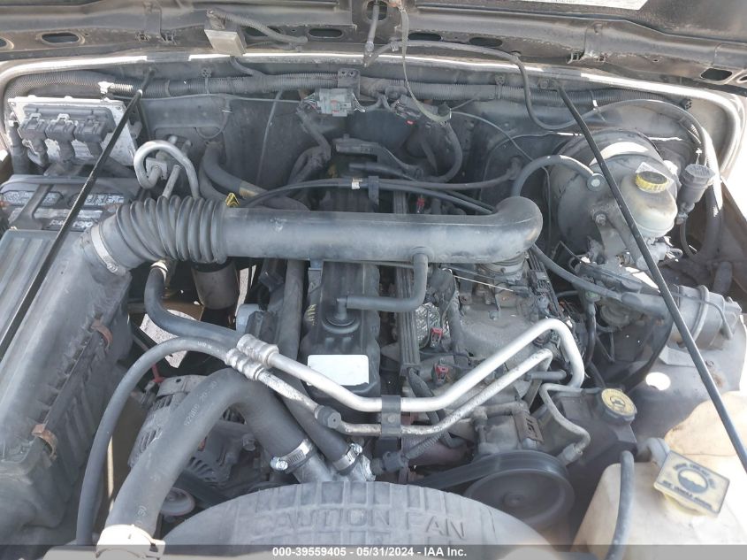 2004 Jeep Wrangler Sahara VIN: 1J4FA59S94P720297 Lot: 39559405