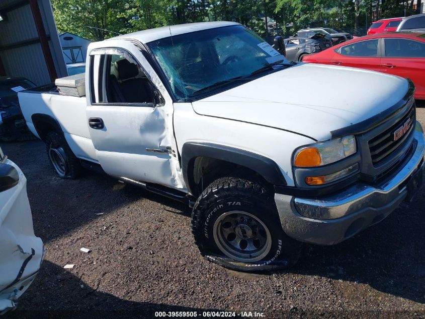 2004 GMC Sierra 2500Hd Work Truck VIN: 1GTHC24204E339481 Lot: 39559505