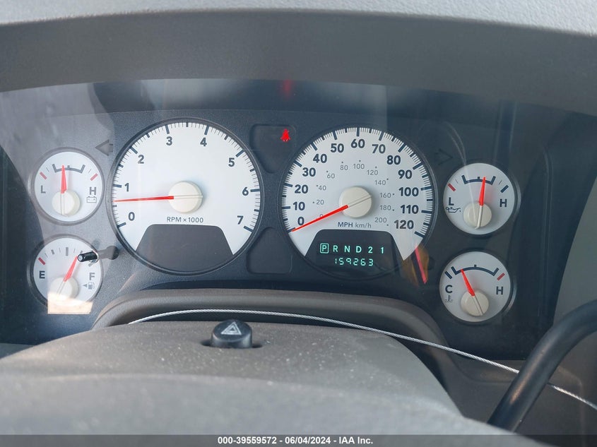 2008 Dodge Ram 1500 Slt VIN: 1D7HA182X8J235318 Lot: 39559572