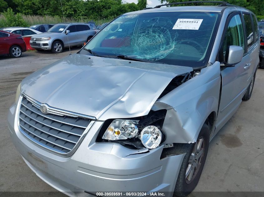 2010 Chrysler Town & Country Touring VIN: 2A4RR5D1XAR235763 Lot: 39559591