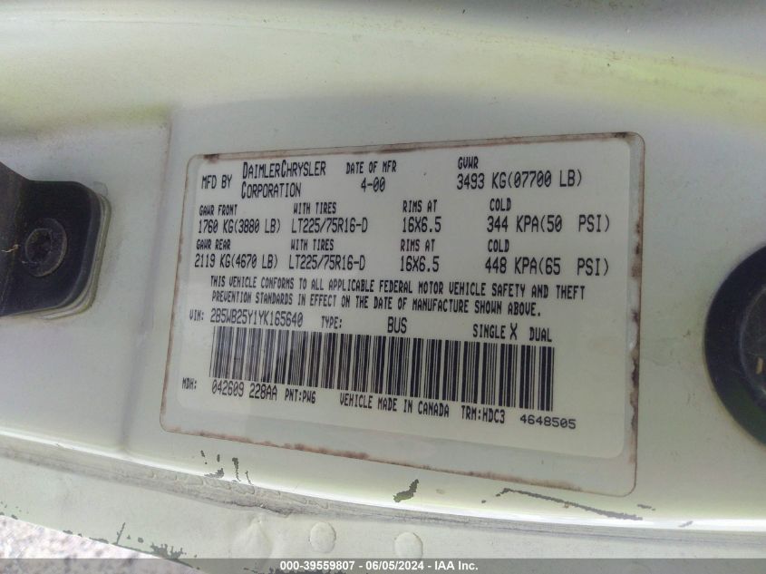 2000 Dodge Ram Wagon 2500 VIN: 2B5WB25Y1YK165640 Lot: 39559807