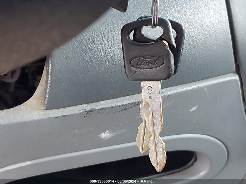 1997 Ford F-150 Lariat/Standard/Xl/Xlt VIN: 1FTDF1869VKA80621 Lot: 39560014