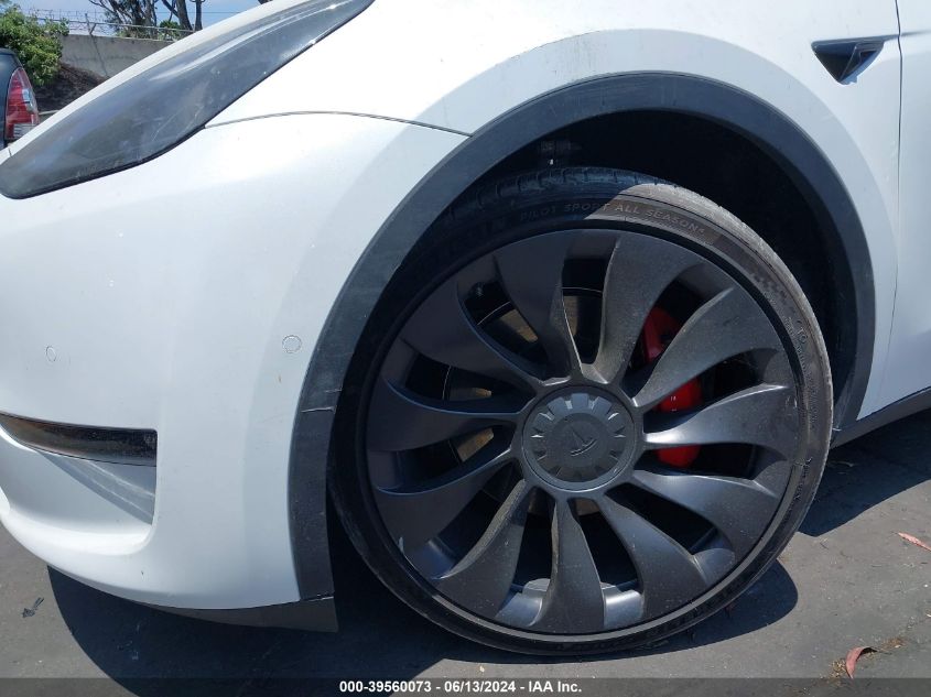 2022 Tesla Model Y Performance Dual Motor All-Wheel Drive VIN: 7SAYGDEF2NS342094 Lot: 39560073