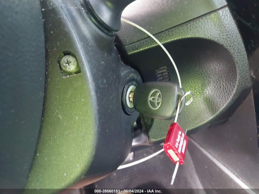 2017 Toyota Corolla Se VIN: 5YFBURHE1HP582838 Lot: 39560151