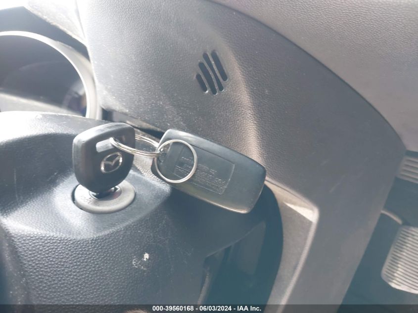 2005 Mazda Mazda3 S VIN: JM1BK143051250899 Lot: 39560168