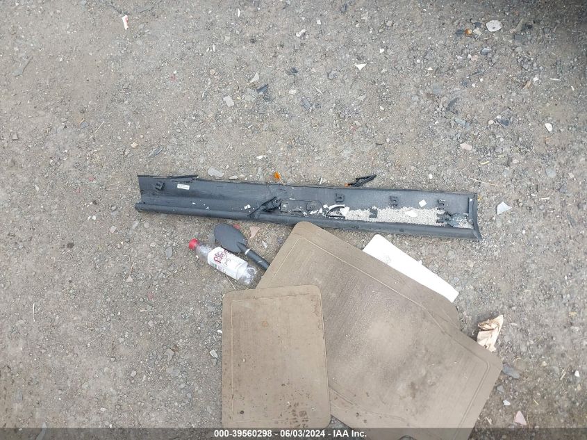 2010 Honda Odyssey Lx VIN: 5FNRL3H28AB112151 Lot: 39560298