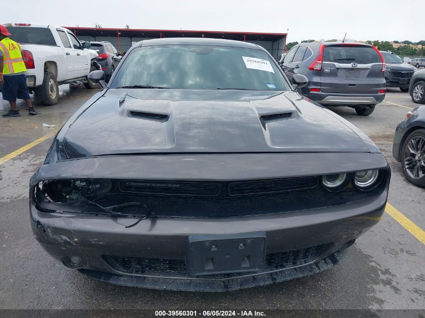 2018 Dodge Challenger Sxt VIN: 2C3CDZAG8JH305930 Lot: 39560301