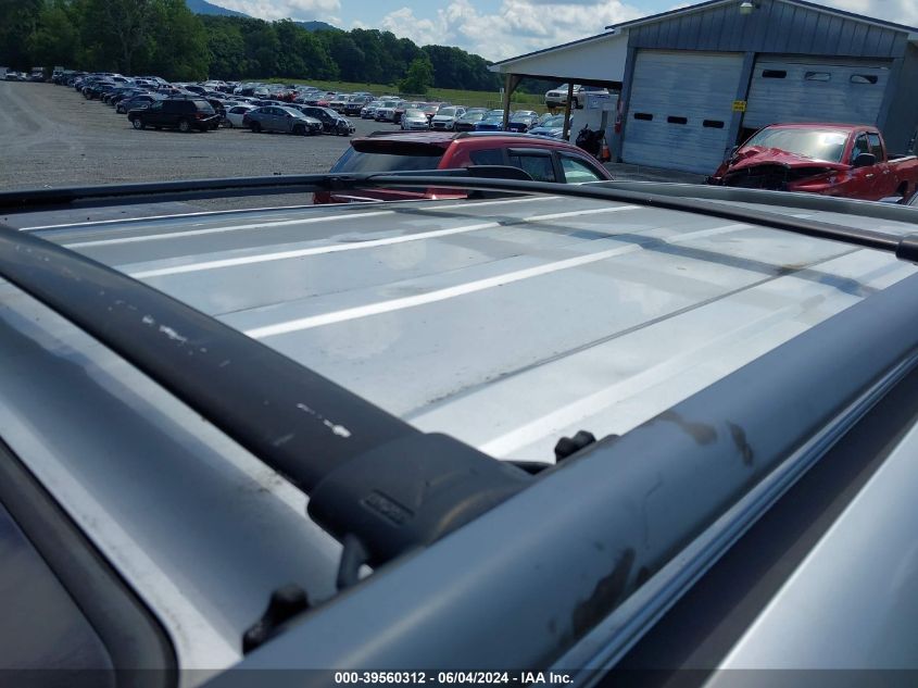 2004 Toyota 4Runner Sr5 V8 VIN: JTEBT14R940037757 Lot: 39560312