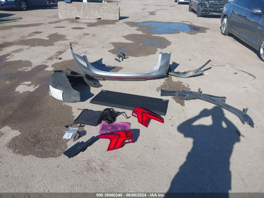 2022 Hyundai Santa Fe Limited VIN: 5NMS44AL8NH468840 Lot: 39560340