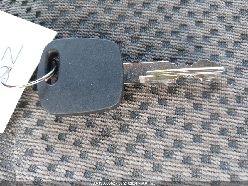 2000 Ford F-150 Lariat/Work Series/Xl/Xlt VIN: 1FTRX17L1YNA99239 Lot: 39560362