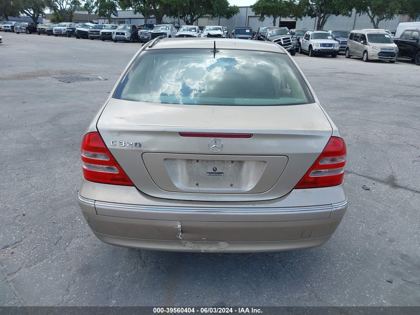 2002 Mercedes-Benz C 320 VIN: WDBRF64J12E003795 Lot: 39560404