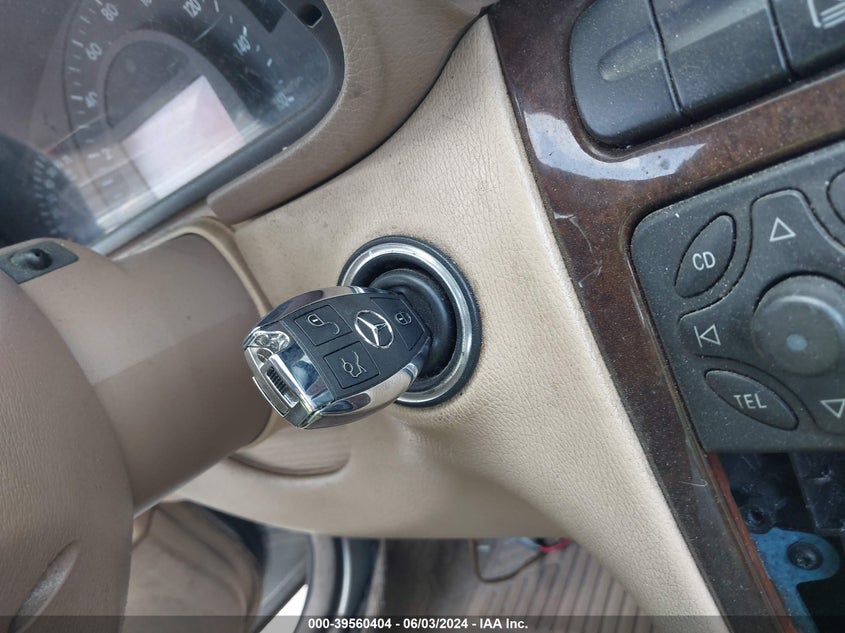 2002 Mercedes-Benz C 320 VIN: WDBRF64J12E003795 Lot: 39560404